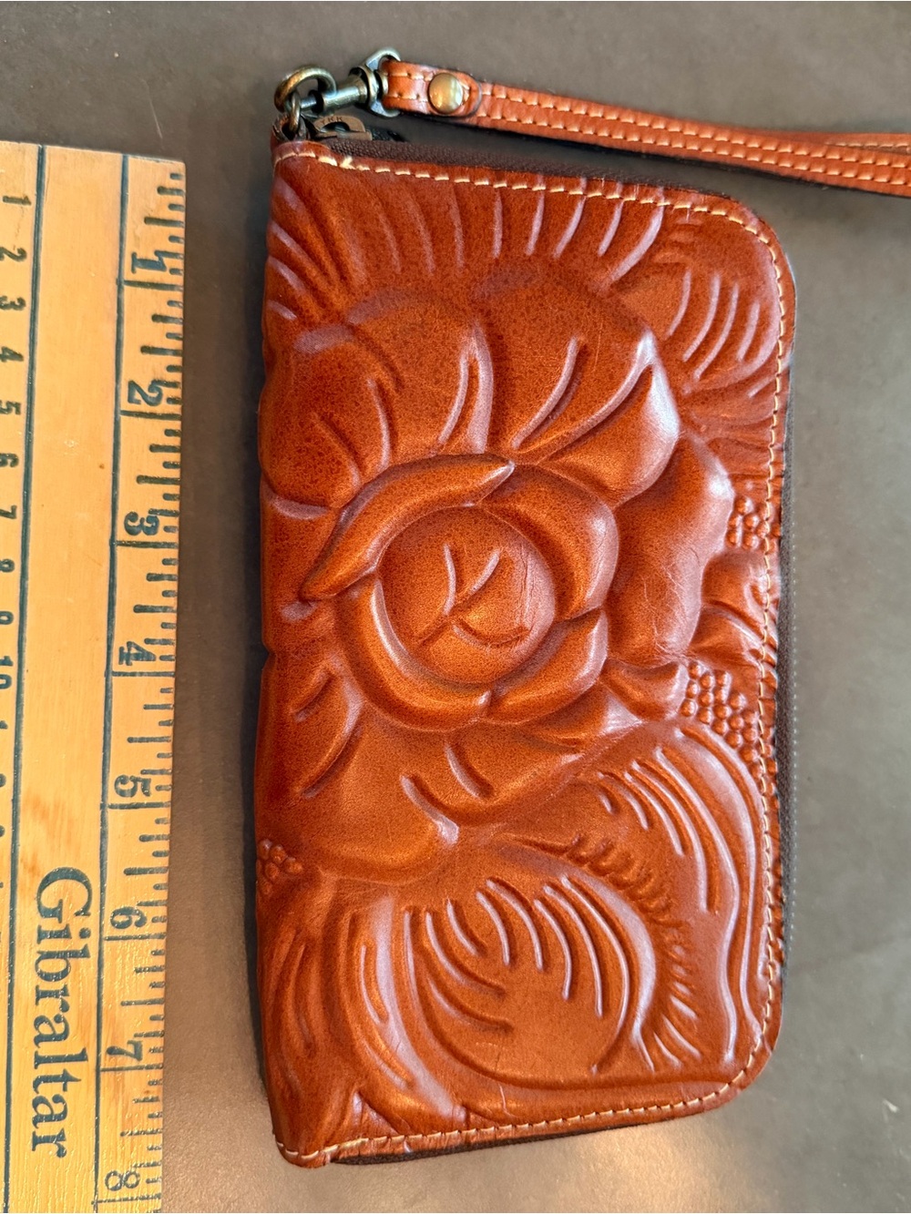 Patricia Nash Brown Floral Tooled Leather Wristlet Wallet - Picture 4 of 7
